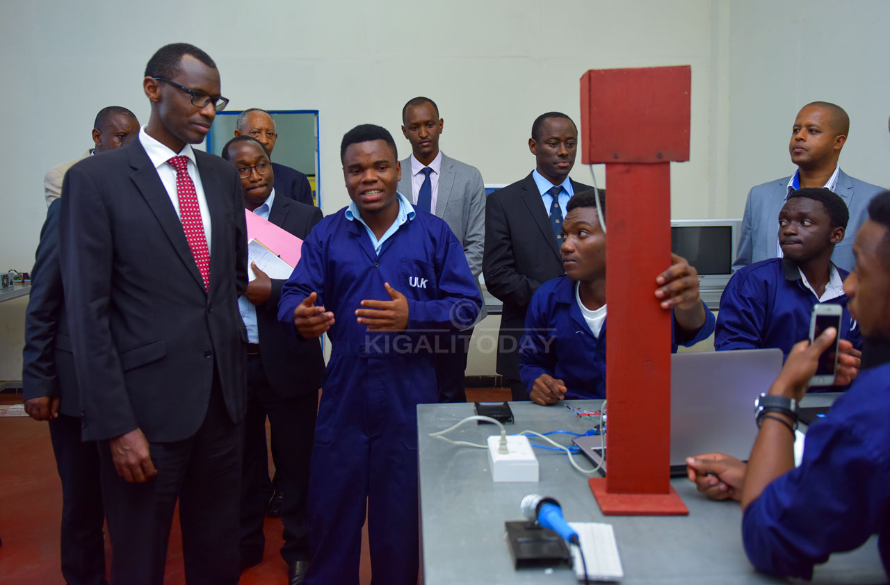 Ikoranabuhanga mu myigishirize ngo niyo gahunda Leta iganamo izafasha abanyeshuri mu iterambere ryihuse