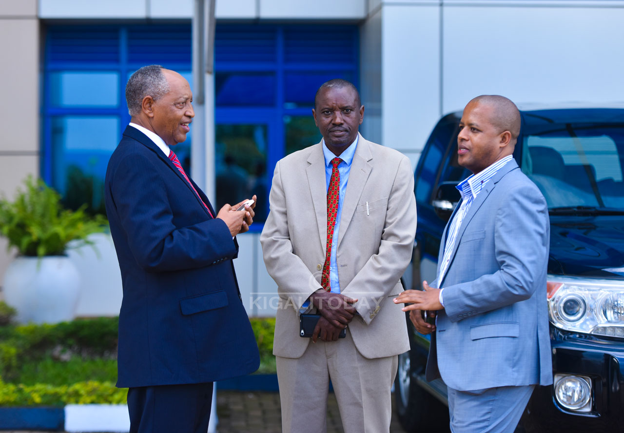 Umuyobozi wa WDA aganira na Prof Rwigamba Barinda washinze Kaminuza ya ULK