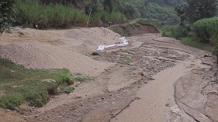 Umwe mu migezi icukurwamo umucanga