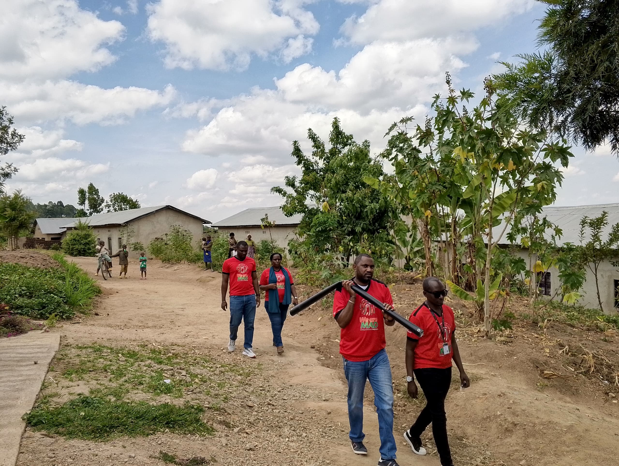 Umudugudu wa Mbare watujwemo abarokotse Jenoside nta muriro wabageragaho