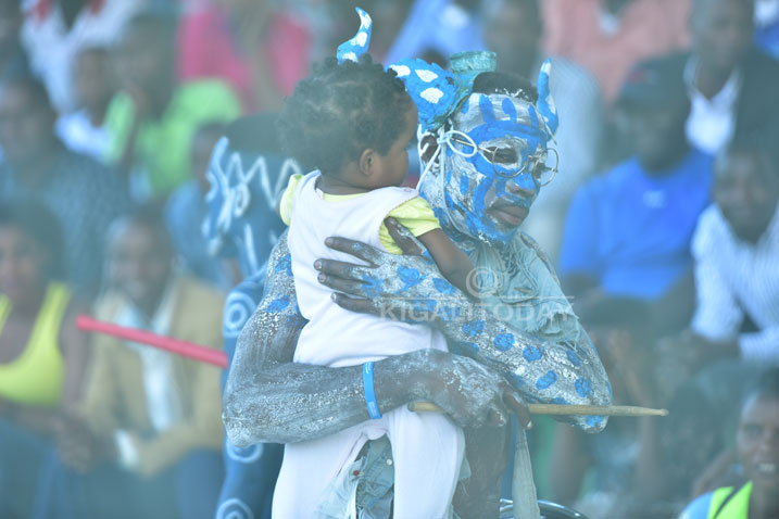 Umufana ukomeye wa Rayon Rwarutabura yari yazanye umwana we