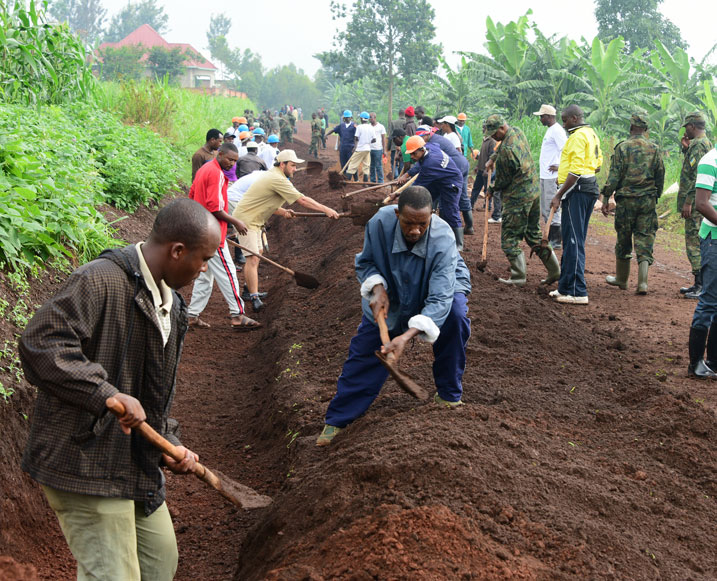 Abaturage bafata iyambere mu iterambere ryabo