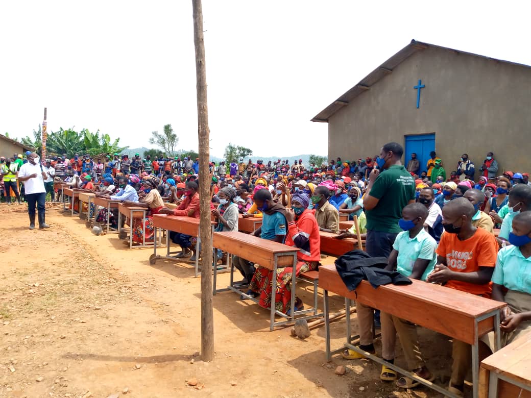 Abitabira umuganda bavuga ko ibiganiro bihuza abaturage n'ubuyobozi nyuma y'umuganda, bizarushaho kububakira imibanire n'imikoranire