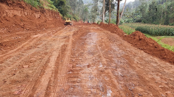Umuhanda Gicuba-Janja uri mu mihanda yatangiye gutunganywa 