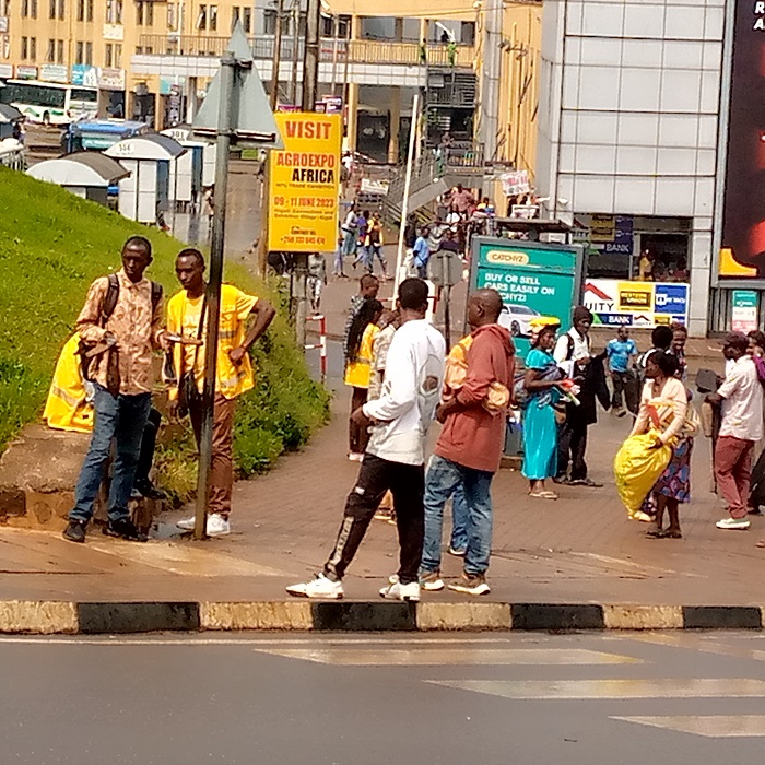 Hari abagikora ubuzunguzayi bakeneye aho gukorera