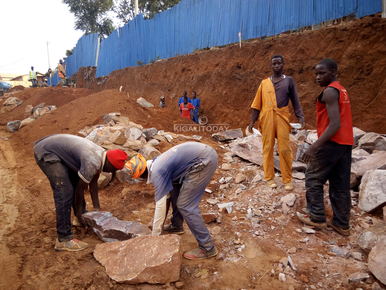 Uyu ni wo muhanda uri kubakwa watumye baca itiyo yazanaga amazi mu tugari twa Kimisagara