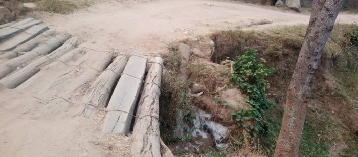 Umuhanda Cyakabiri Nyabikenke warangiritse n'ibiraro ntibyasigara