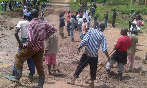 Umuhanda wa Byimana-Buhanda nawo warangiritse. 