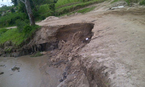Umuhanda Buhanda-Ruhango usigaje akantu gato ugacika.