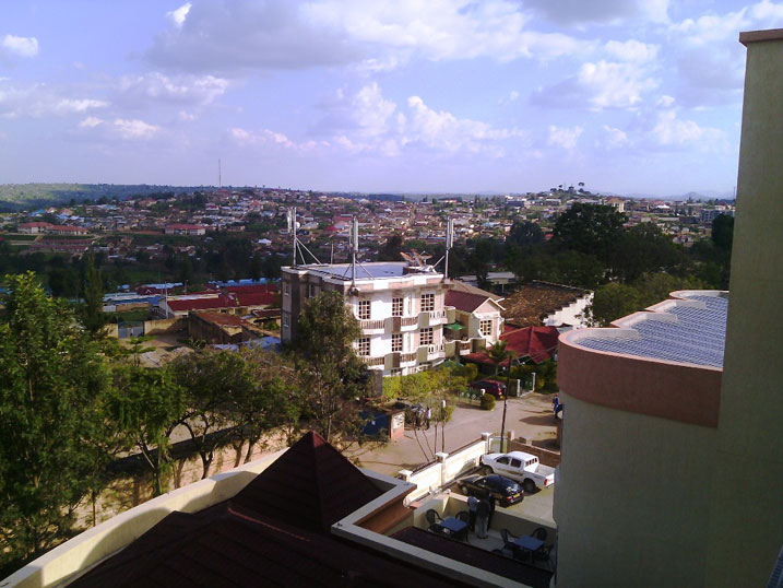 Umujyi wa Muhanga ni wo wa kabiri kuri Kigali mu bunini ariko ngo akajagari kawo ni agahomamurwa.