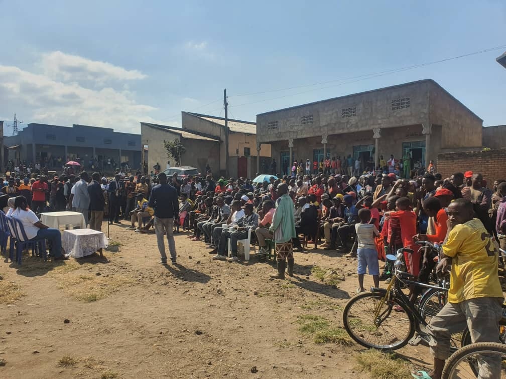 Umukanduda Mpayimana yiyamamarije mu Byangabo mu Murenge wa Busogo