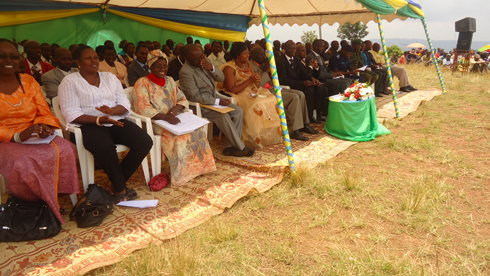 Abayobozi mu nzego zitandukanye bitabiriye uwo muhango.