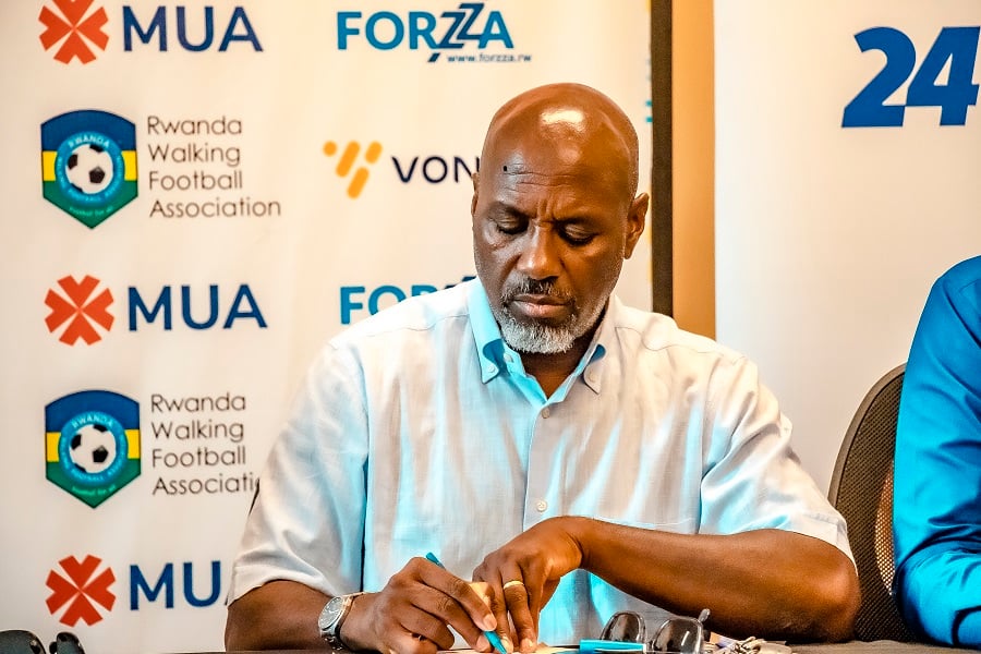 Igan Uwimana, umutoza akaba n'umukinnyi yavuze ko biteguye neza 