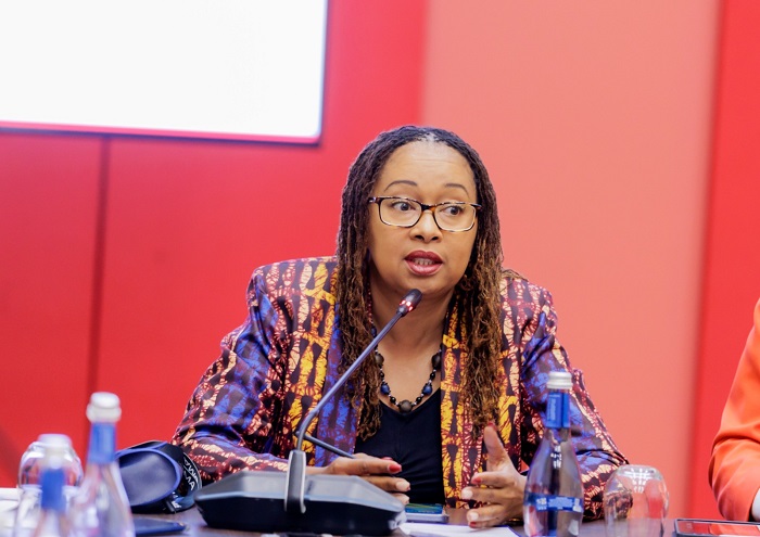 Angela Wamola avuga ko muri Afurika abakoresha Mobile Money ari benshi kurusha abakoresha murandasi