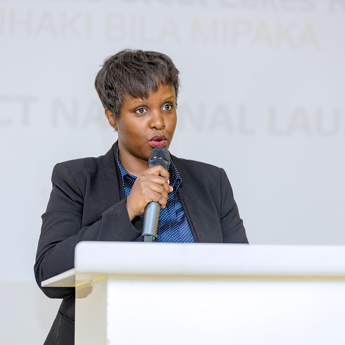 Ariane Inkensha avuga ko umuturage uzajya ahoheterwa yaba ku runde rwa RDC cyangwa u Rwanda azafashwa