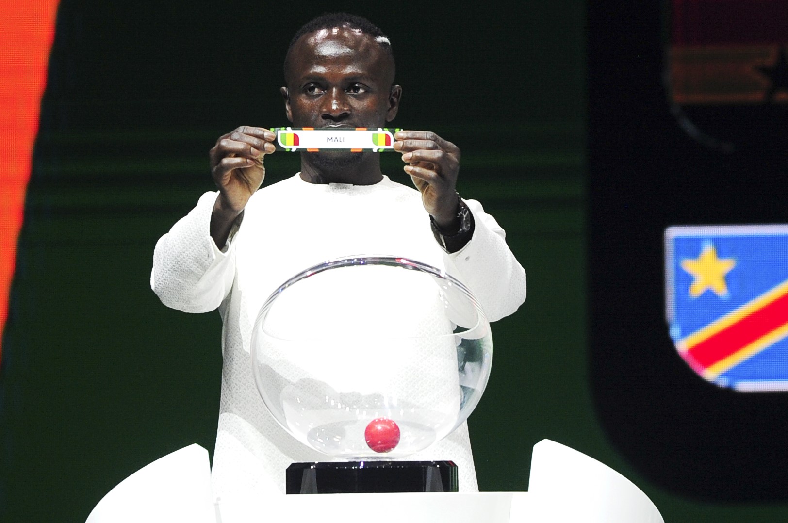 Umunya-Senegal Sadio Mane yari muri iyi tombola