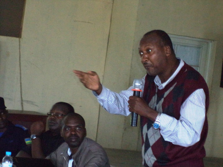 Jabo yanenze abanyereje imisanzu y'abaturage avuga ko bazagaragazwa mu minisi iri imbere kandi bagakurikiranwa.