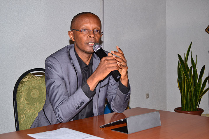Mbungiramihigo arasaba abayobozi b