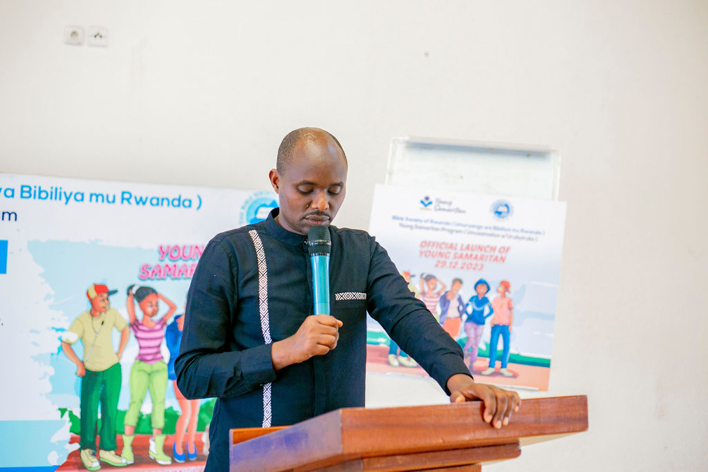 Umunyamabanga Mukuru w'Umuryango wa Bibiliya mu Rwanda, Pasitoro Ruzibiza Viateur