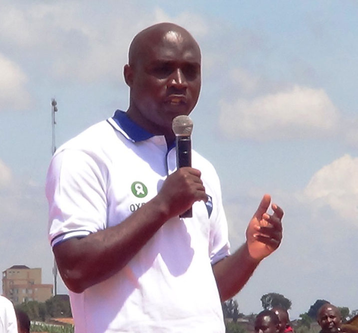 Ndejeje asaba abatunze imbwa n'injangwe kwihutira kubikingiza.