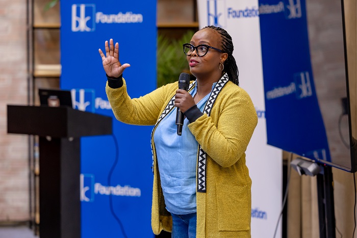 Umunyamabanga Nshingwabikorwa wa BK Foundation, Ingrid Karangwayire avuga ko amarushanwa nk'aya afasha urubyiruko kumenya ibijyanye no gucunga imari