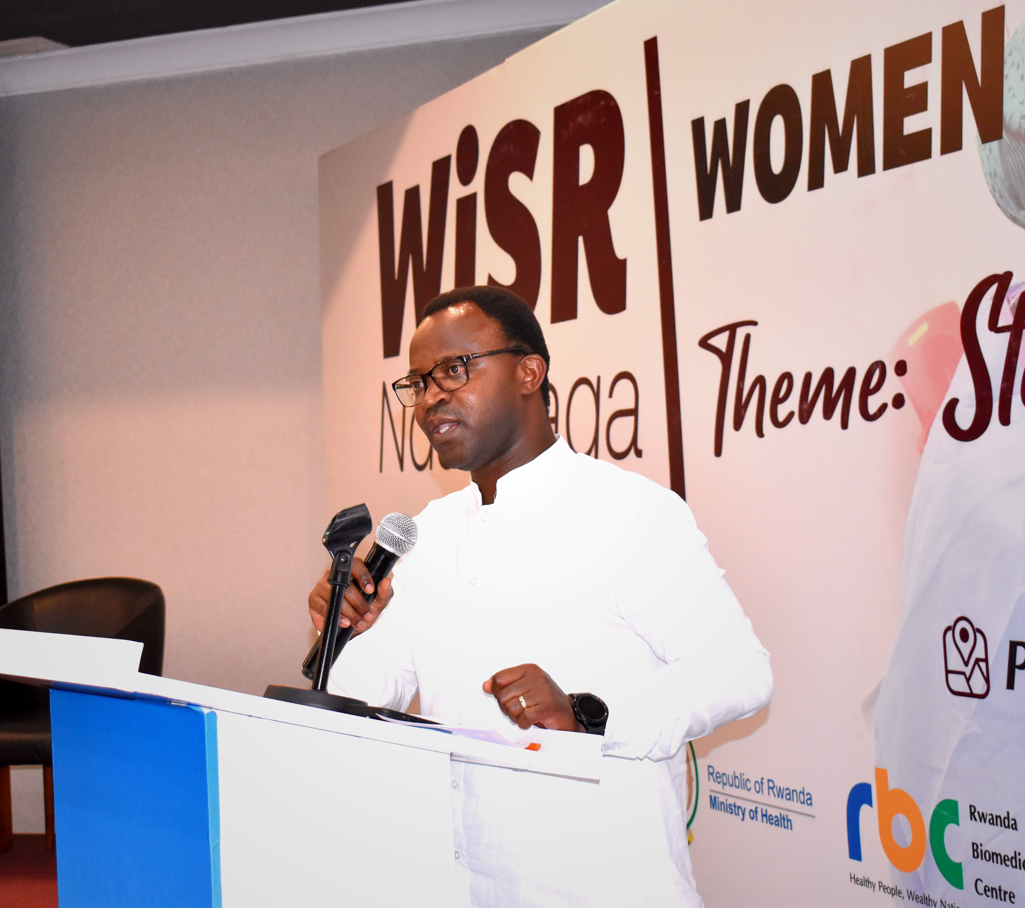 Umunyamabanga Uhoraho muri MINISANTE, Zachee Iyakaremye