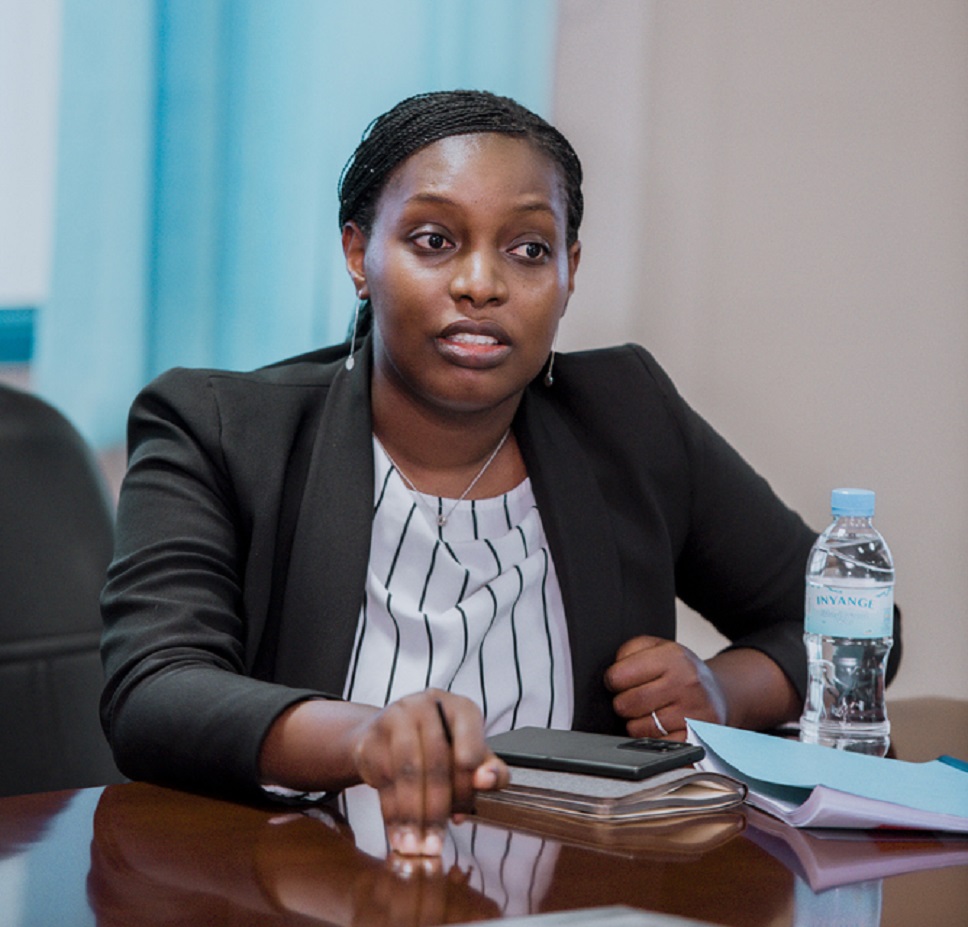 Madamu Irere avuga ko iyi gahunda ikwiye kugirwamo uruhare na buri wese mu gufasha abana gufatira amafunguro ku ishuri