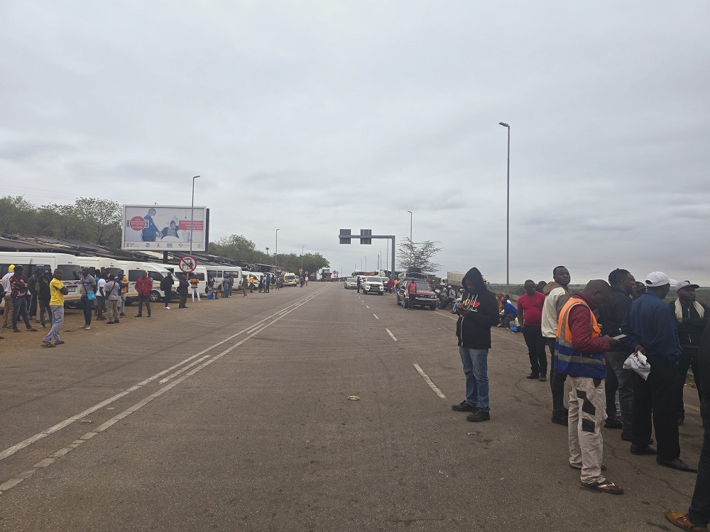 Umupaka uhuza Mozambike na Afurika y'Epfo wafunzwe