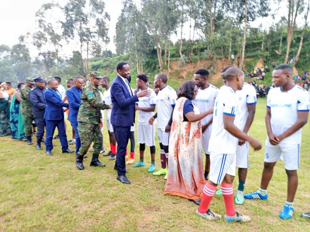 Basabanye mu mukino w'umupira w'amaguru