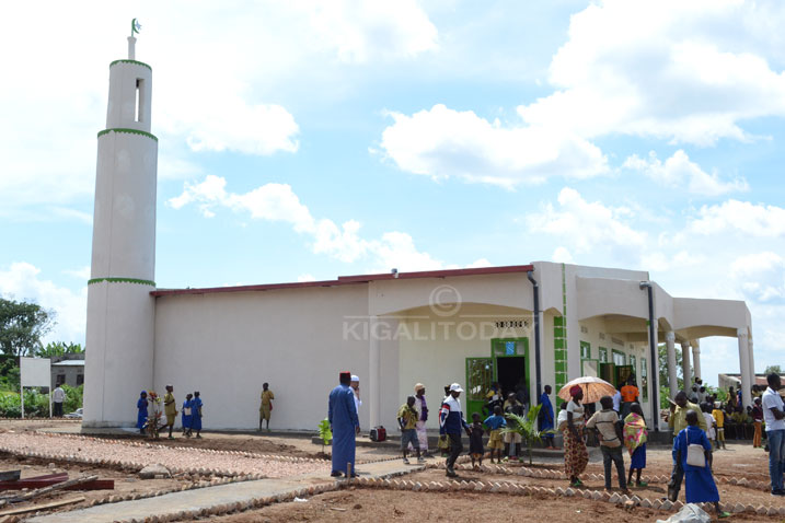 Uwo musigiti bawubakiwe na Saadi Ibuni Zaidi