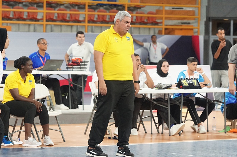 Umutoza Dr Mossad akurikiye umukino