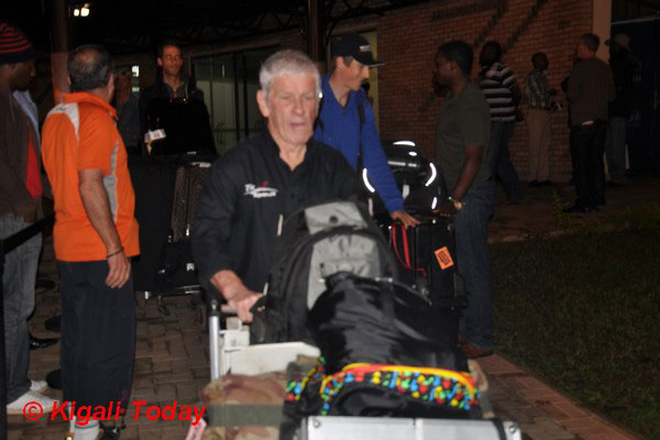 Umutoza wa Meubles de Cartes ngo icyizere ni cyose.