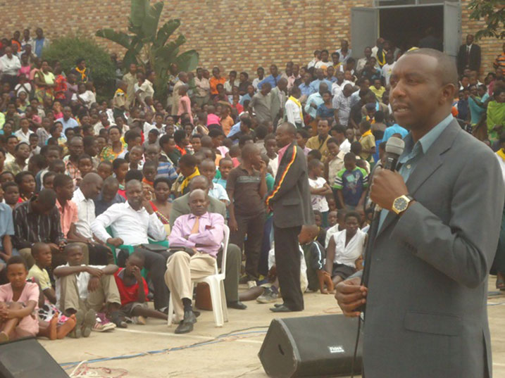 Umuyobozi w'Akarere ka Ruhango yagaragaje ko ibiyobyabwenge aricyo kibazo gihangayikishije bafite.