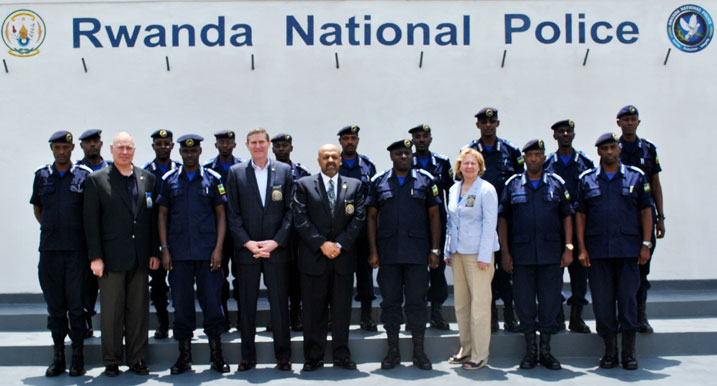 Umuyobozi w'ihuriro ry'abayobozi ba polisi ku isi n'intumwa zimuherekeje basuye ibiro bya Polisi y'u Rwanda.