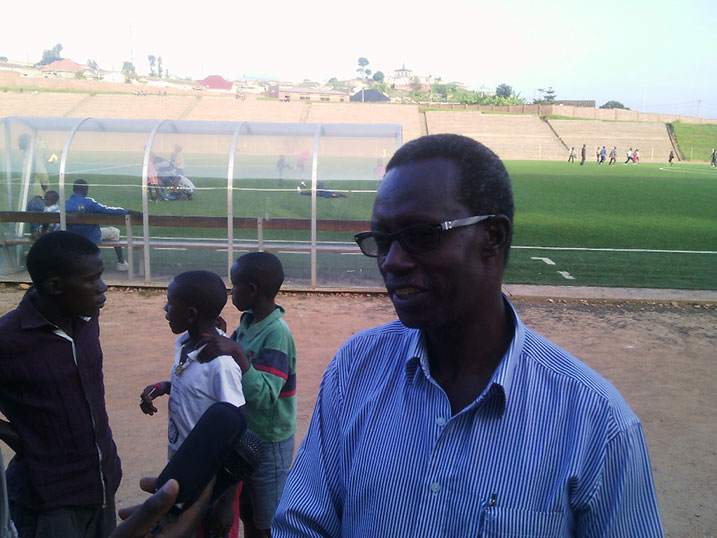 Dr Ngamije avuga ko hagiye kurebwa uko hashyirwaho ikipe imwe ikomeye ihuje kaminuza zigenga ishobora no kwitabira andi marushanwa.