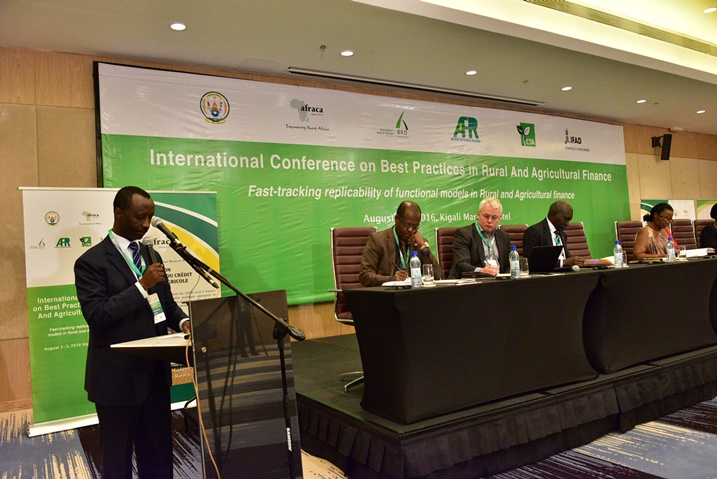 Umuyobozi wa Banki y