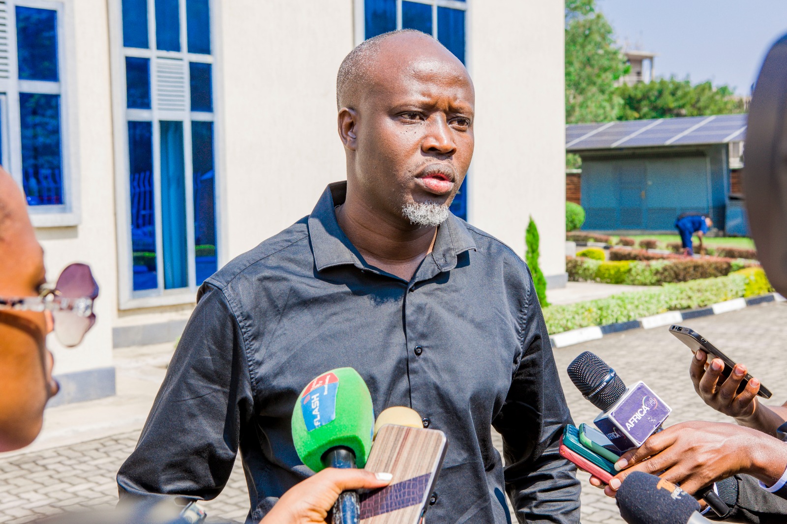 Umuyobozi wungirije w'Akarere ka Rubavu ushinzwe iterambere ry'ubukungu, Deogratias Nzabonimpa