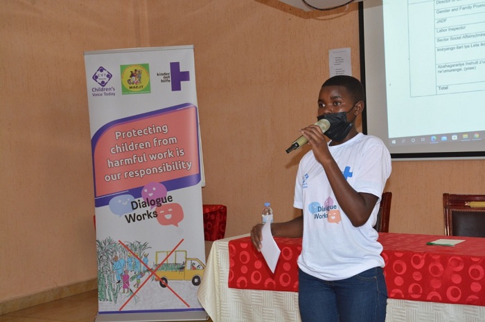 Muyinganyiki Elisabeth, umwe mu bana bahagarariye abandi