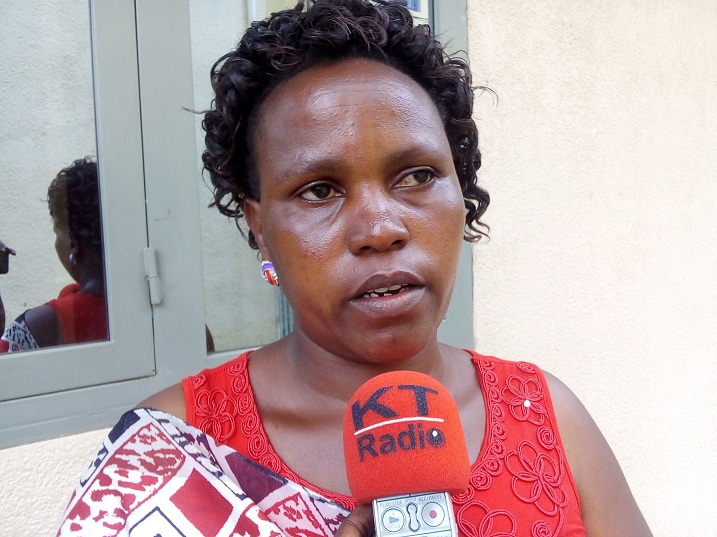 Umwe mu babyeyi barerera muri iri shuri 