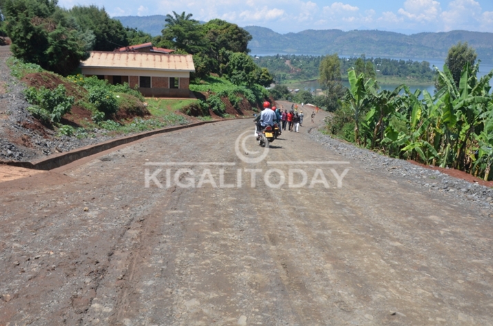 Umwe mu mihanda yangije amazu y'abaturage.