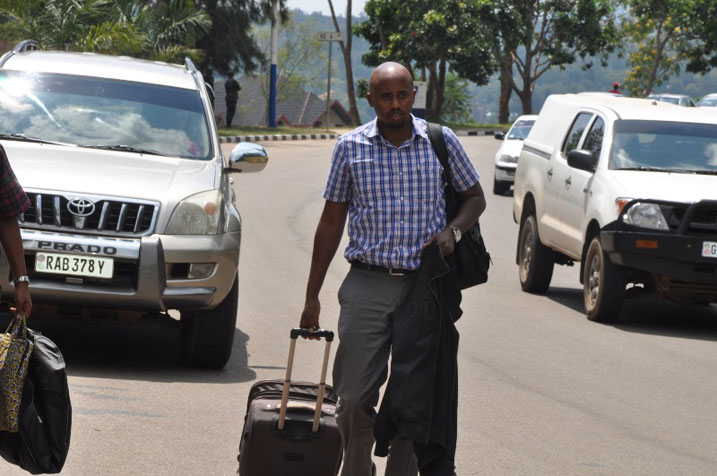 Umuyobozi w'ikigo cy'igihugu cy'itangazamakuru (RBA), Arthur Asiimwe.