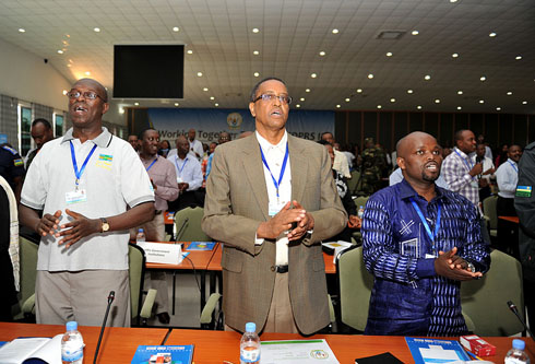 Minisitiri Murekezi, Lwakabamba na Nsengimana.