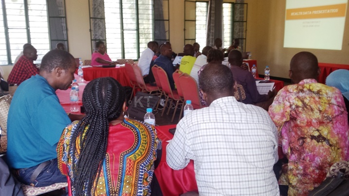 Abakuriye ibigo nderabuzima n'ibitaro byo mu Karere ka Rutsiro bari mu mwiherero w'iminsi itatu.