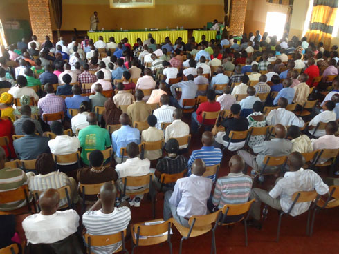 Mu karere ka Ngoma, umwiherero kuri gahunda ya "Ndi Umunyarwanda" witabiriwe na benshi.