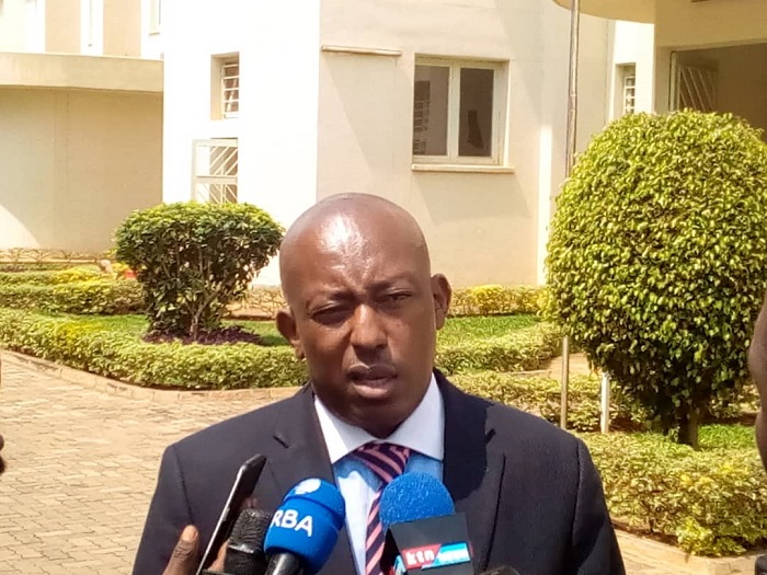 Me Mugisha ahamya ko abakiriya be bahohotewe, bagomba guhabwa indishyi