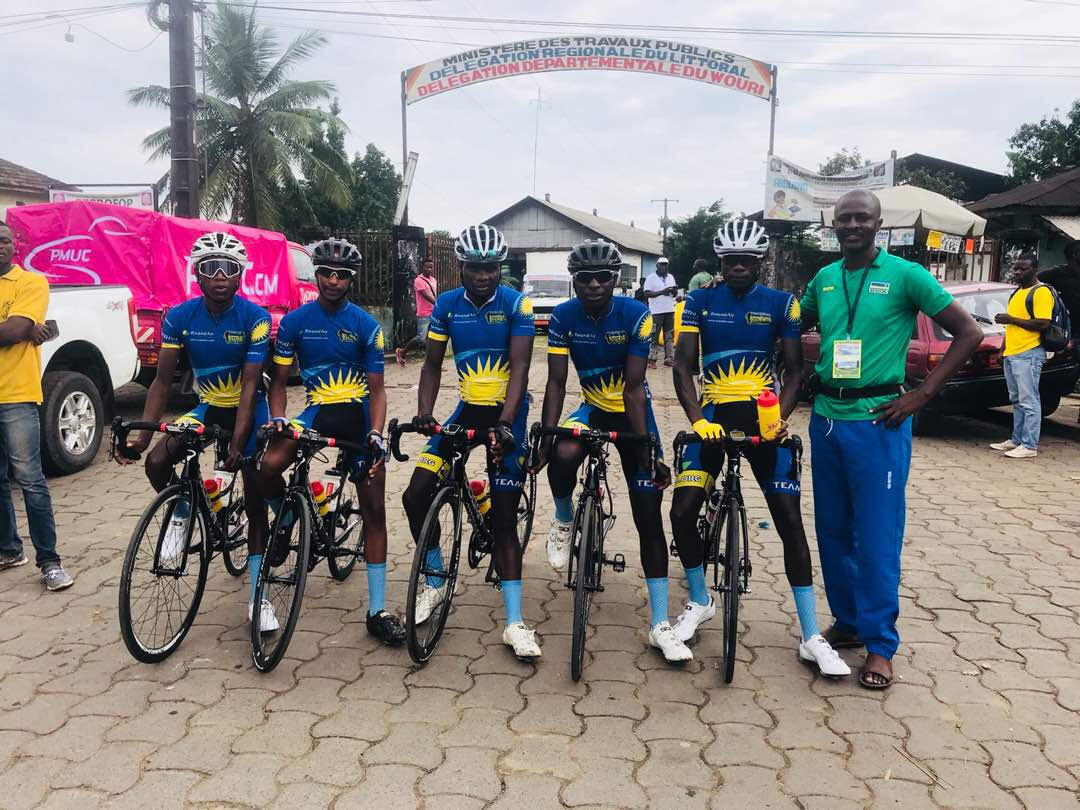 Ikipe yari guhatana muri Grand Prix Chantal 