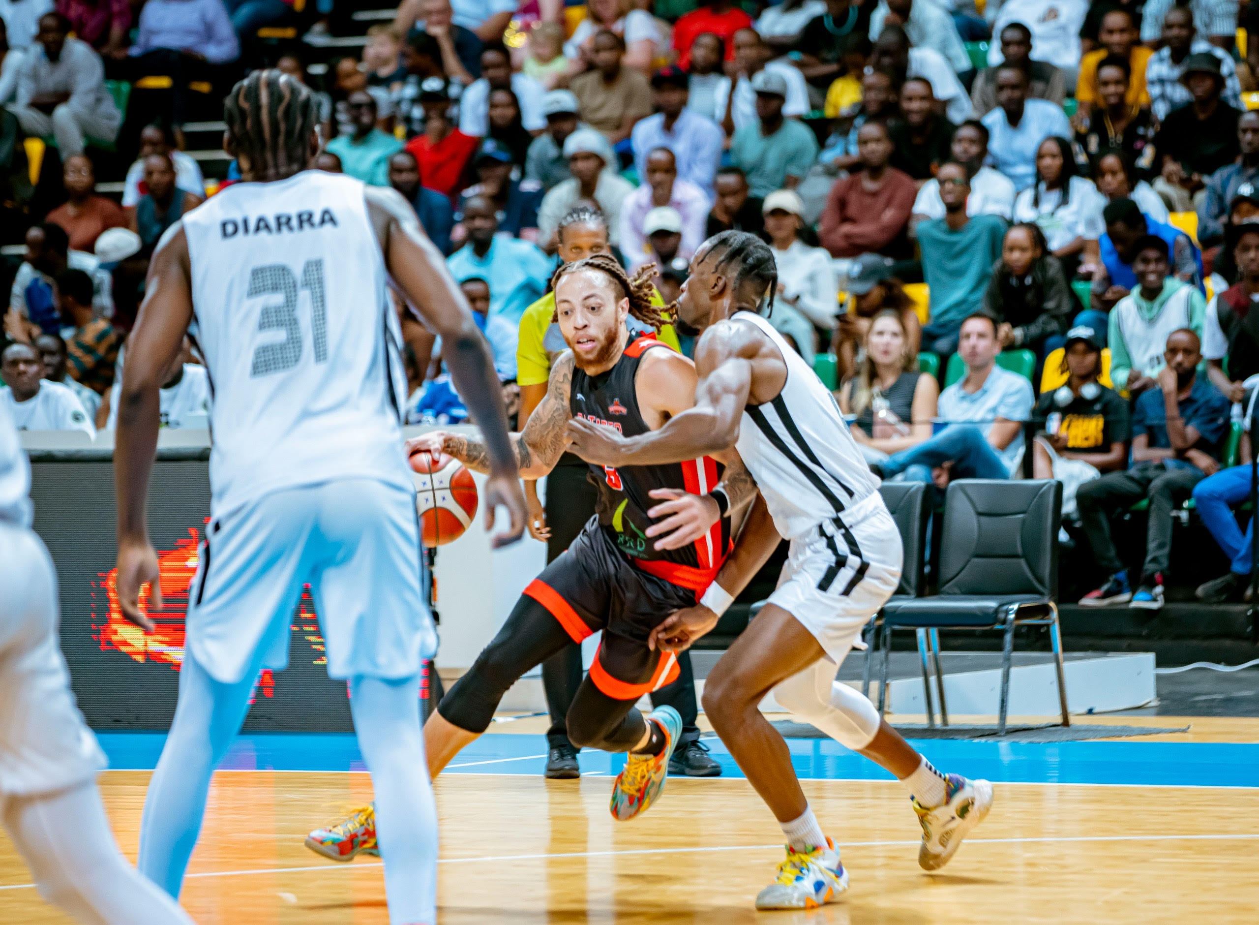 Stephaun Branch wa Patriots BBC ahanganye na Axel Mpoyo