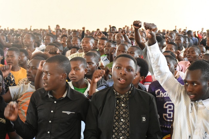 Abanyeshuri bashya bahigiye gufasha akarere kurandura imirire mibi