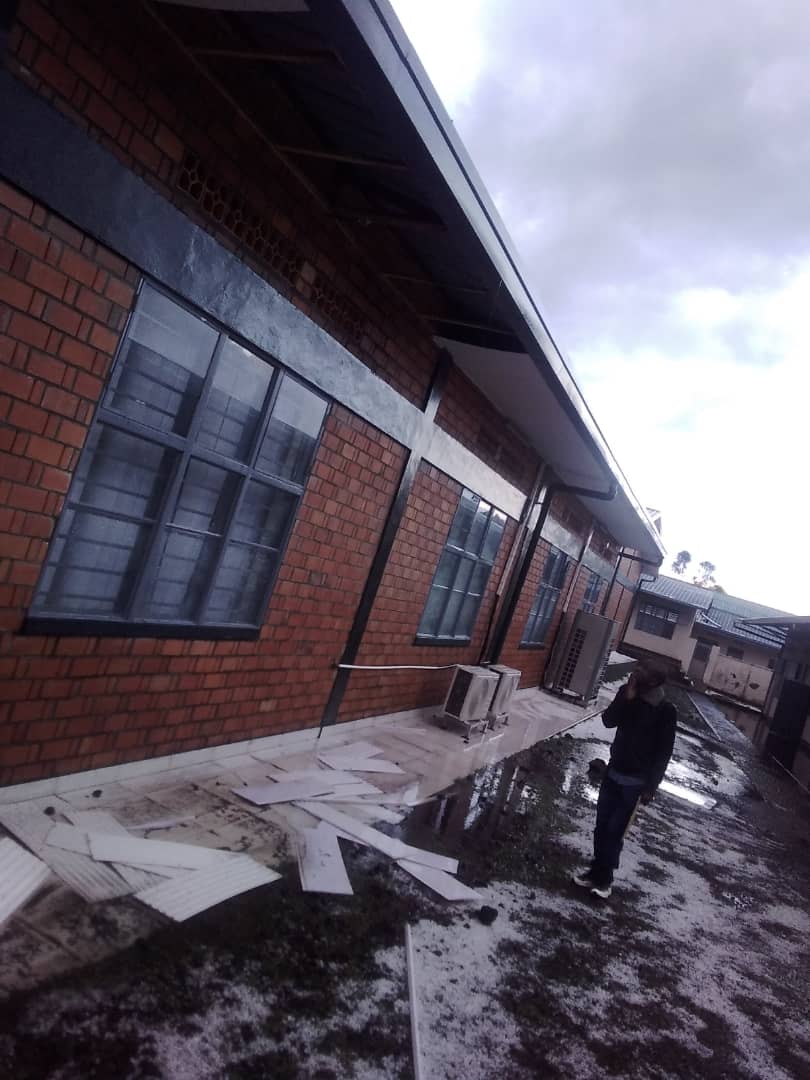 Mu byangiritse harimo n'ibyumba by'amashuri yo kuri GS Kampanga mu Kinigi