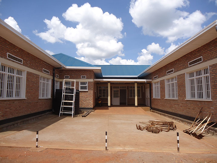 Urubyiruko rusaga 400 ruri kwiga imyuga mu kigo cy'urubyiruko cya Kayonza.